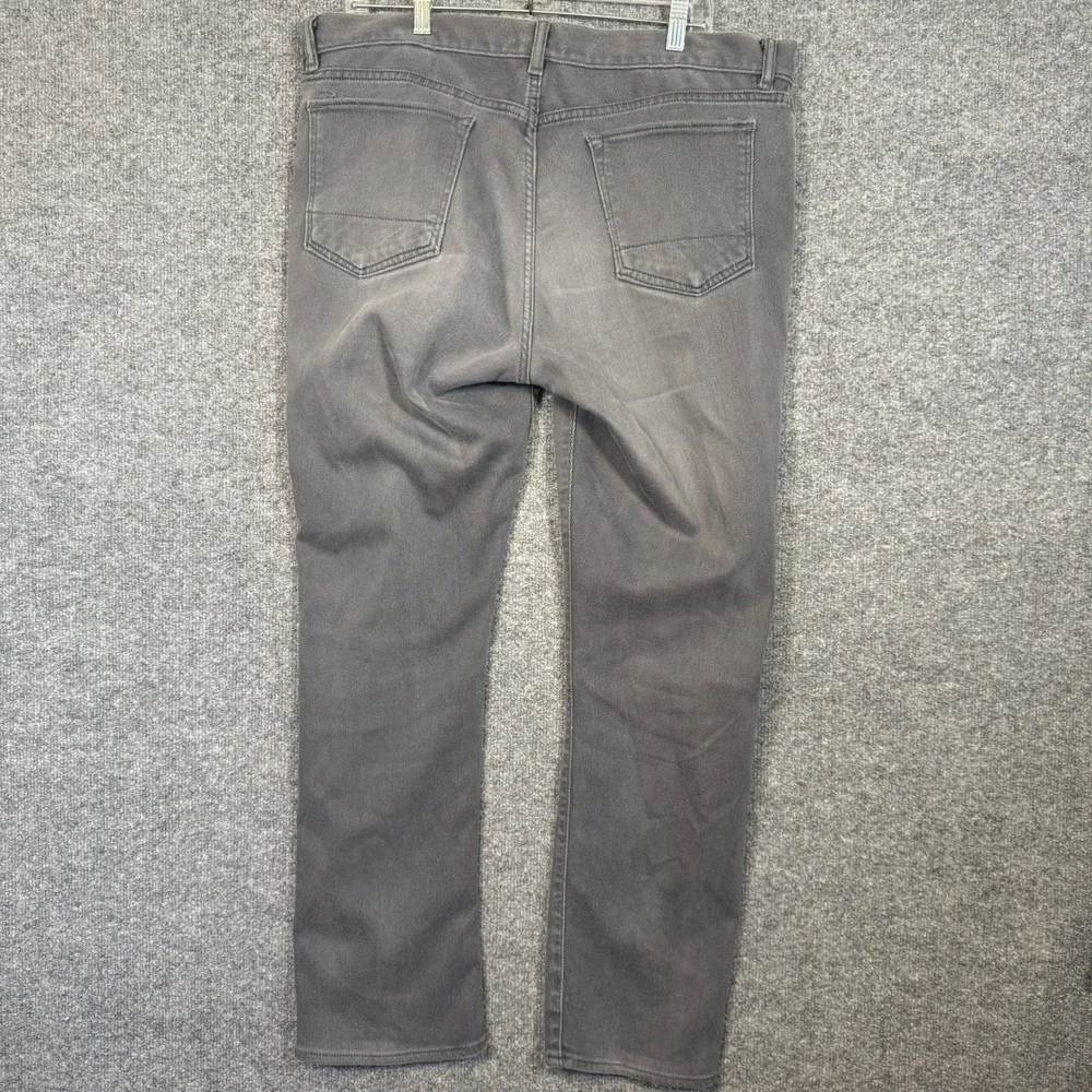 Banana Republic Traveler Jeans Mens 36x32‎ Gray Slim Fit Casual Everyday Denim